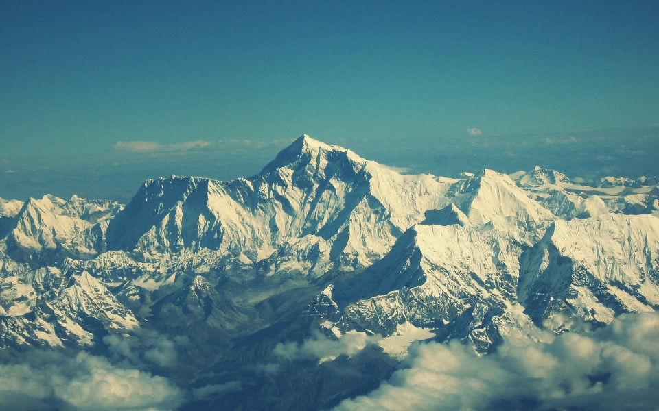 PERBEDAAN ISLAM DAN IMAN